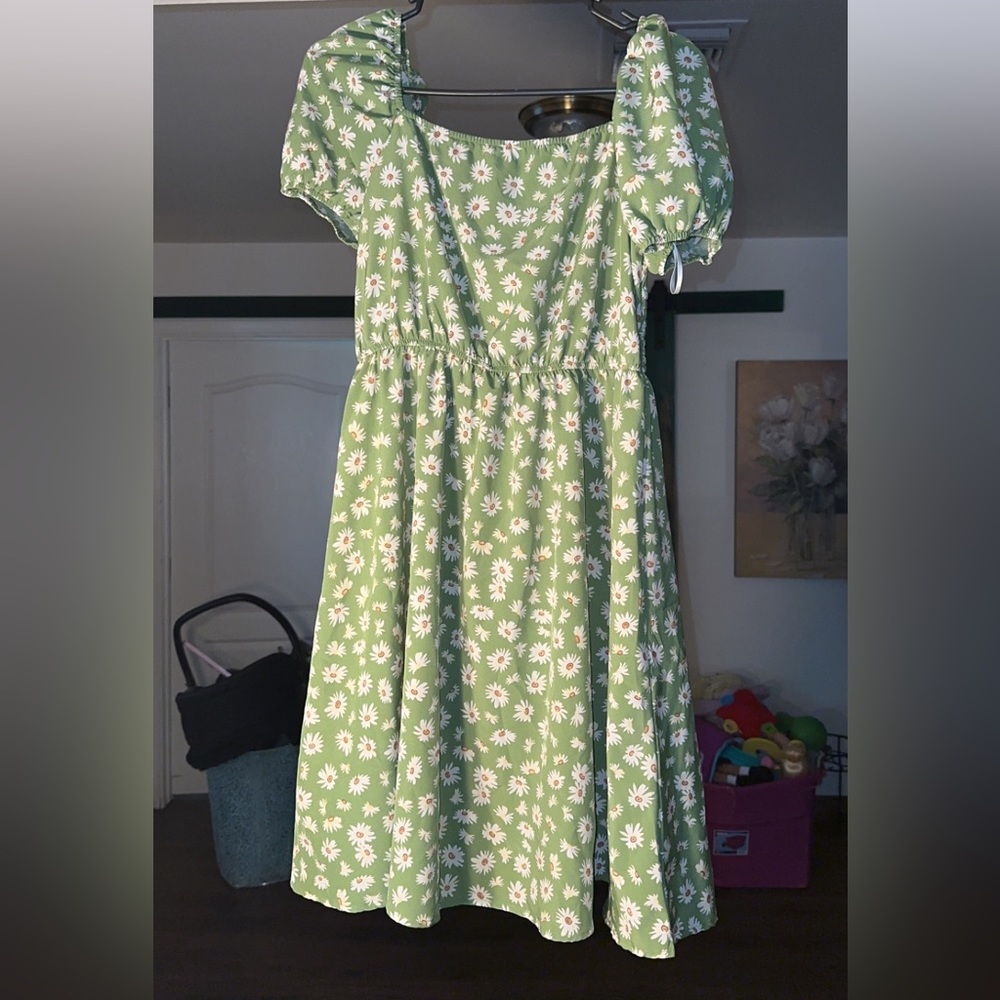 Summer green floral print with super cute sleeves very light and fresh size m - Picture 6 of 7